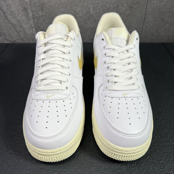 Nike Air Force 1 '07 LX Pale Vanilla Size 8.5 Mens Sneakers - Picture 9 of 12